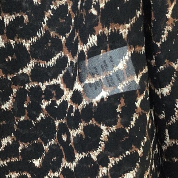 JOIE 100% silk chiffon semi-sheer blouse Animal Print Career XSmall - Picture 3 of 8